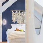 Apartman Le Perchoir, Avec Parking, Face Aux Thermes Bagnères-de-Luchon