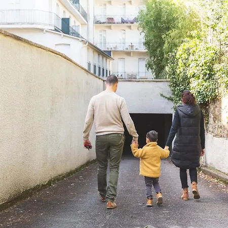 Apartman Le Perchoir, Avec Parking, Face Aux Thermes *