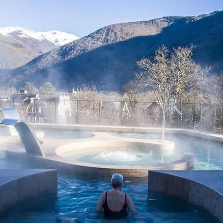 Apartman Le Perchoir, Avec Parking, Face Aux Thermes Bagnères-de-Luchon