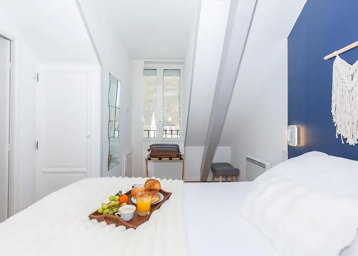 Le Perchoir, Avec Parking, Face Aux Thermes *