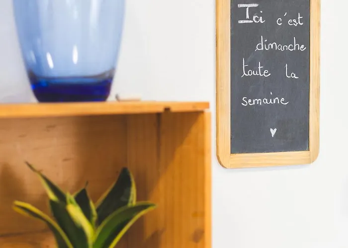 Le Perchoir, Avec Parking, Face Aux Thermes *